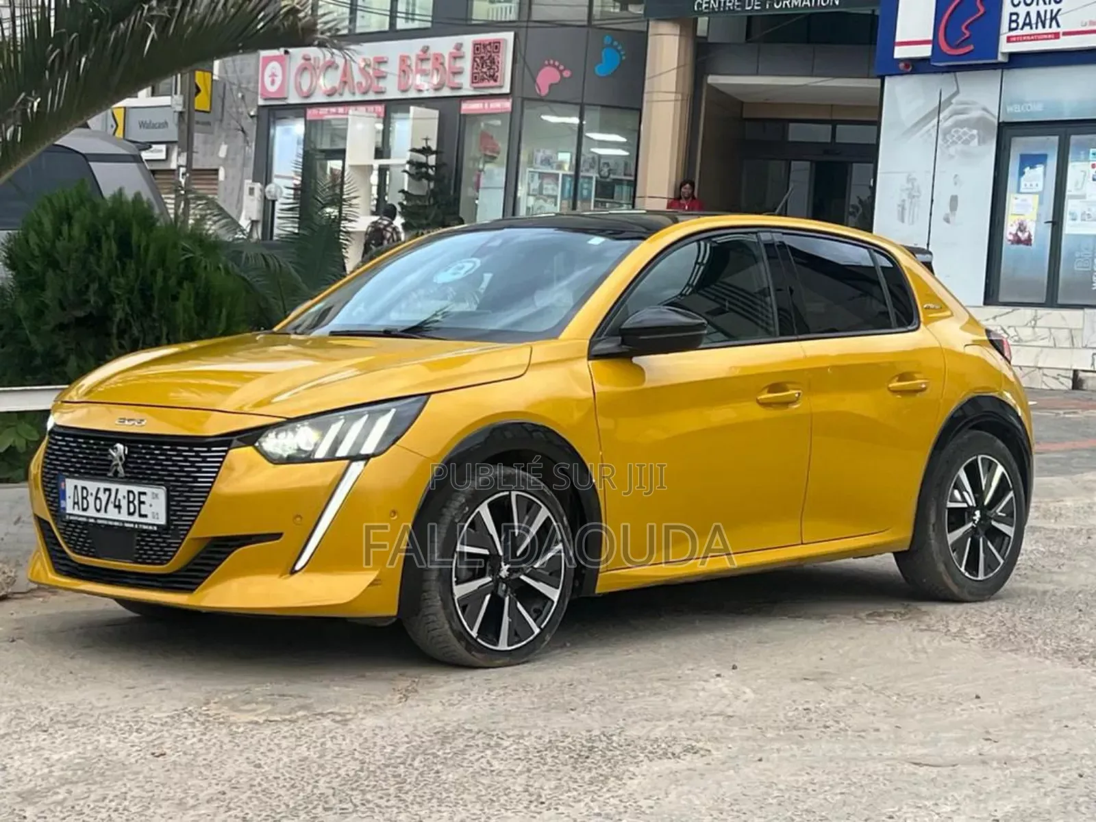 Peugeot 208 2020 Jaune