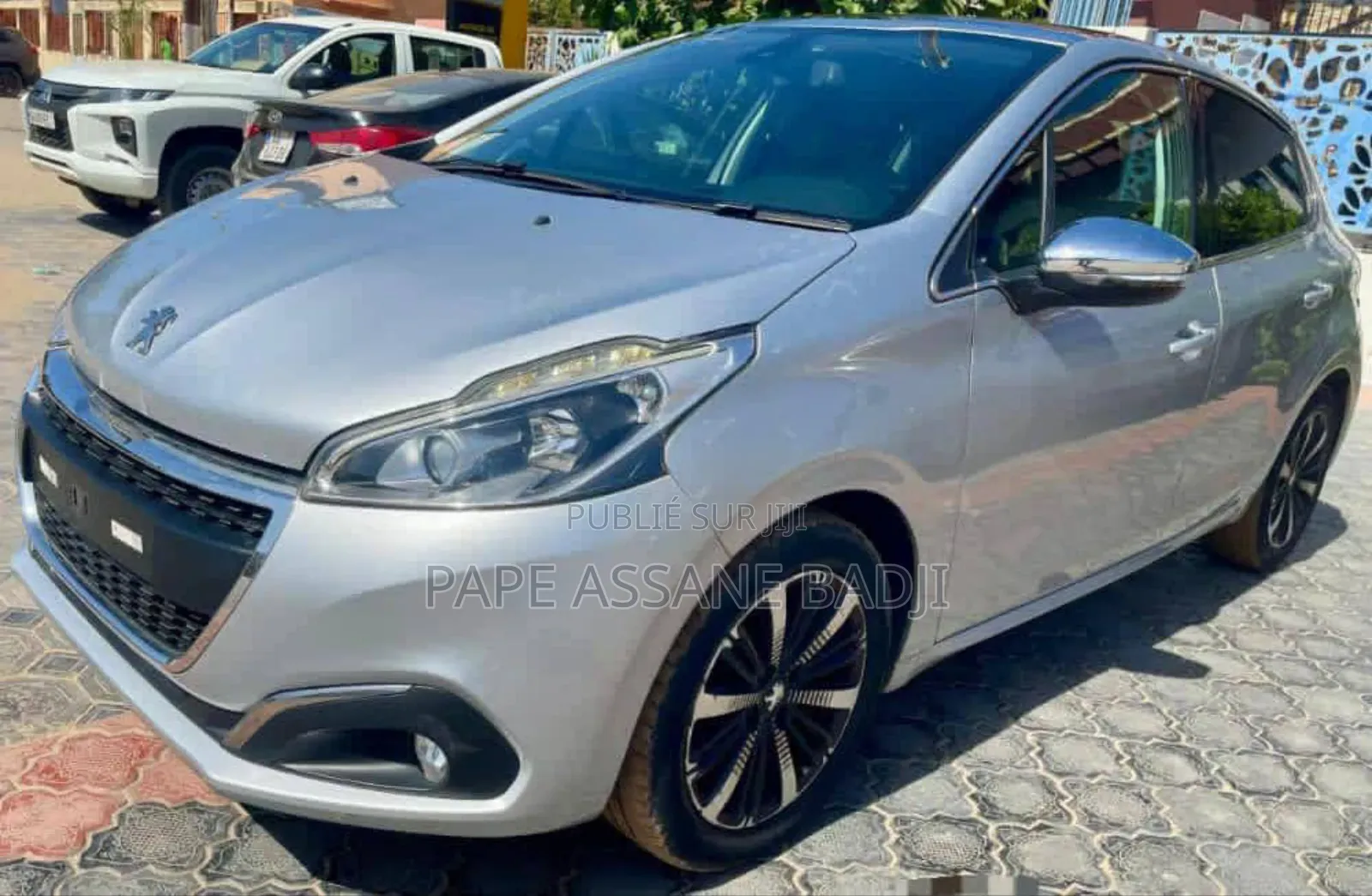 Peugeot 208 2018 Gris