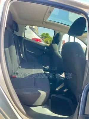 Peugeot 208 2018 Gris