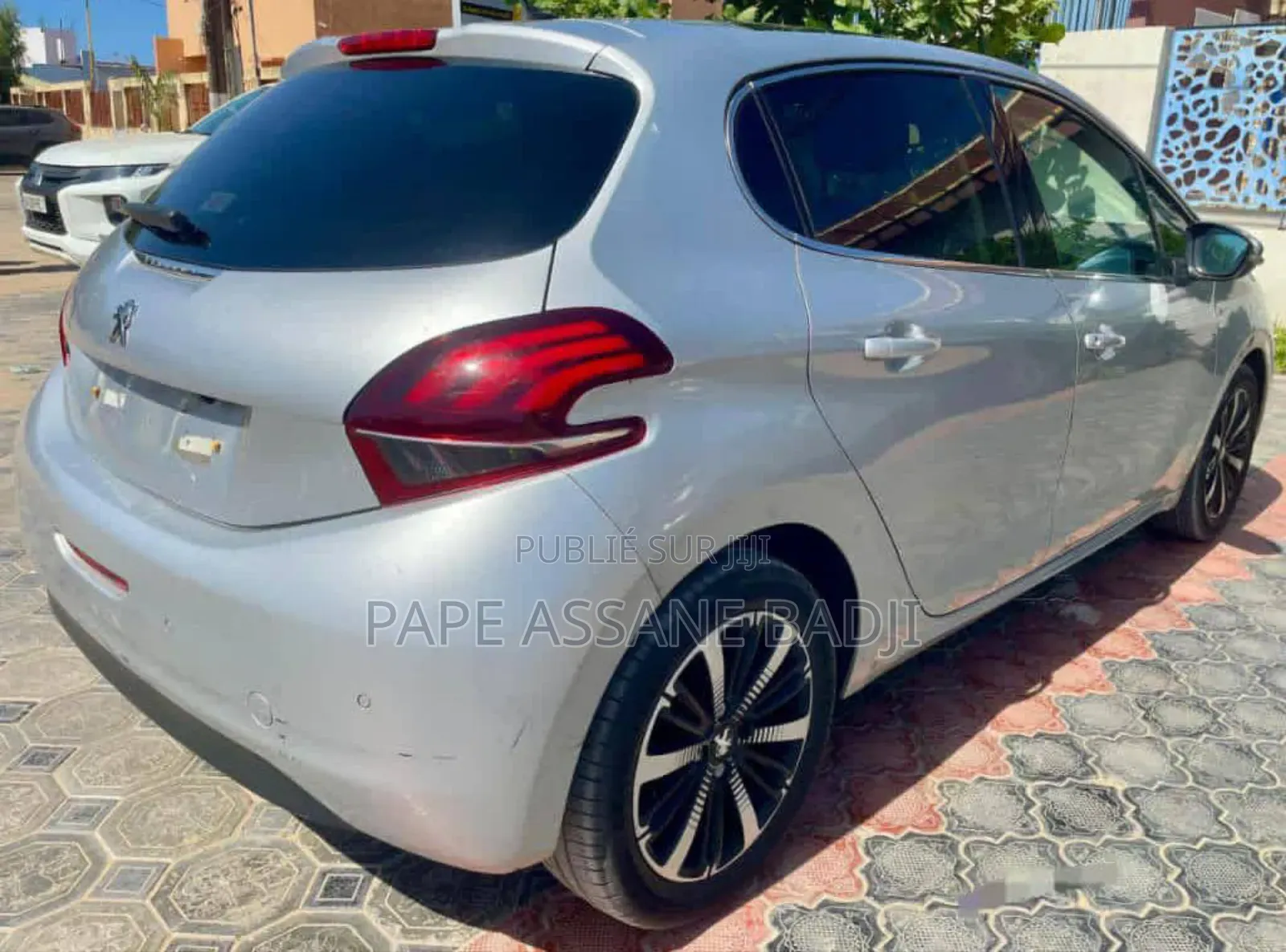 Peugeot 208 2018 Gris