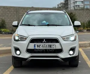 Photo - Mitsubishi RVR 2015 Blanc