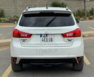 Mitsubishi RVR 2015 Blanc