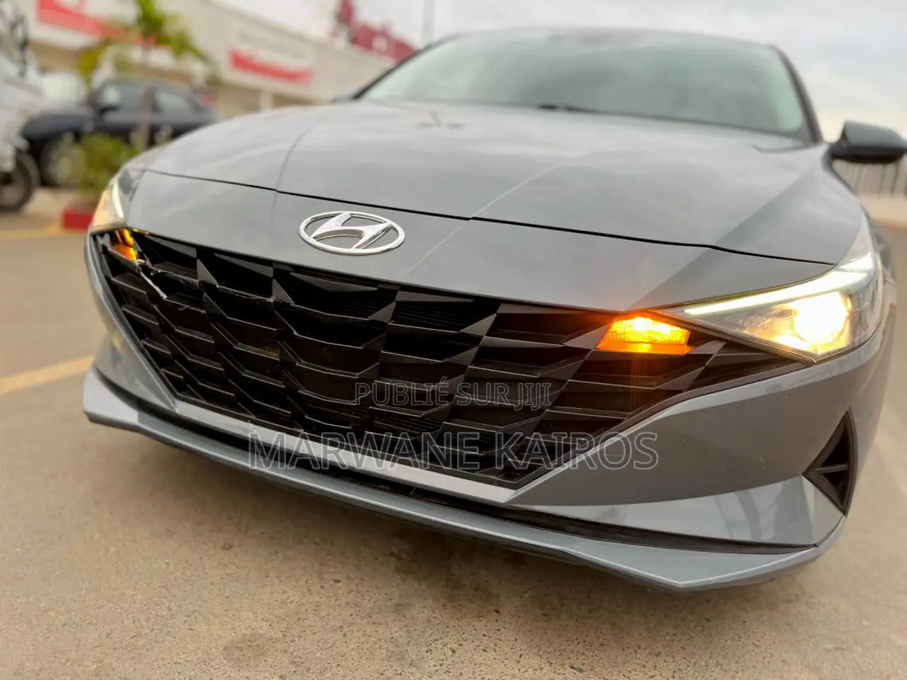 Hyundai Elantra 2021 Gris