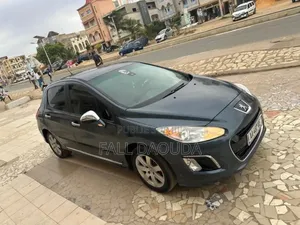 Peugeot 308 2013 Blue