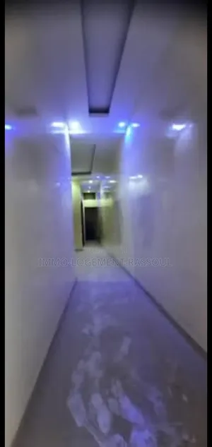 1chbre Appartement dans , Yoff à Louer