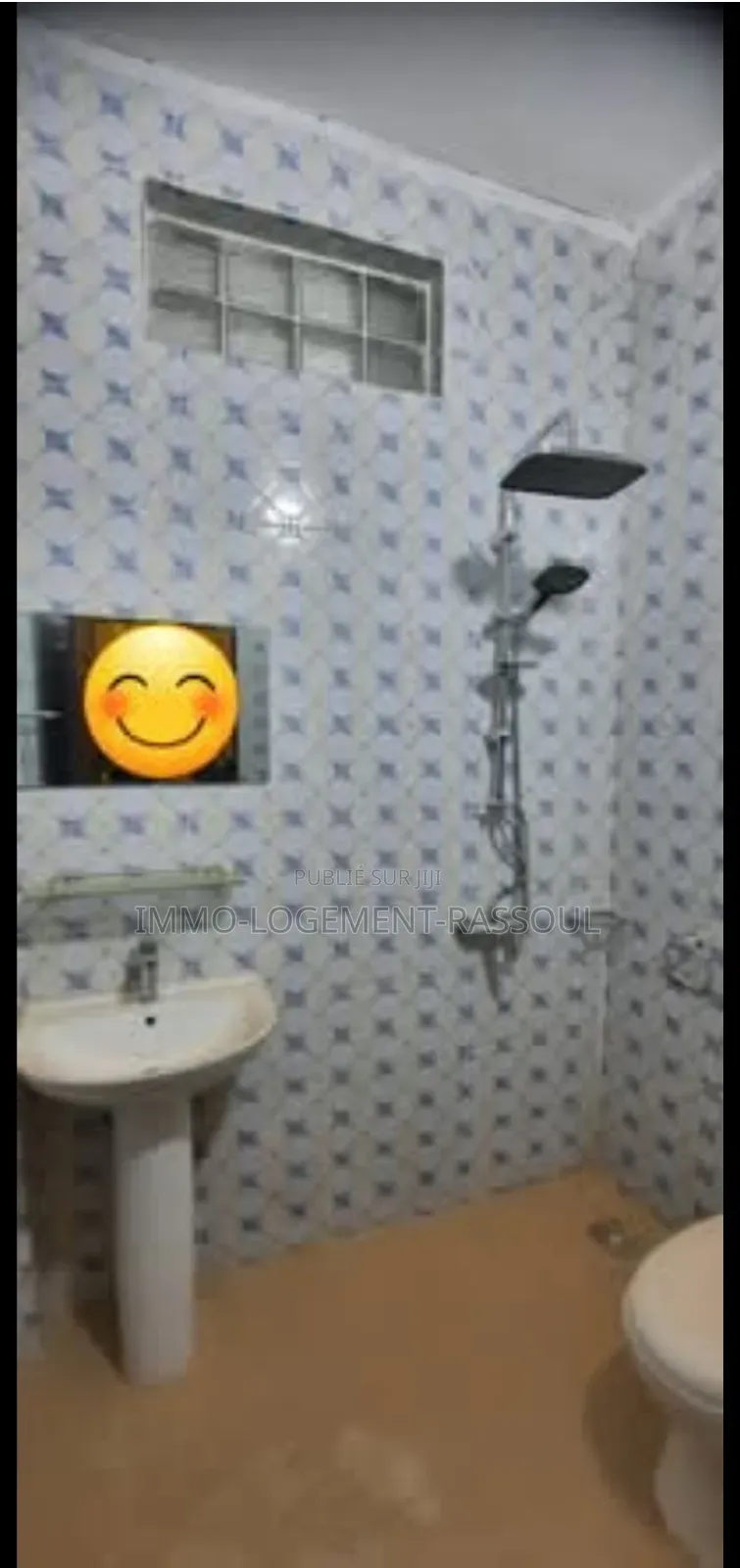 1chbre Appartement dans , Yoff à Louer