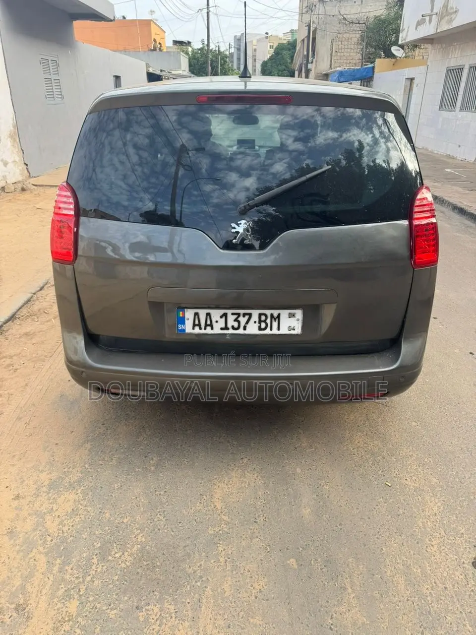 Peugeot 5008 1.6 HDi MT Active 2013 Blanc