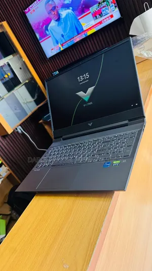 New Ordinateur Portable HP Victus 16 16GB Intel Core I7 SSD 512GB