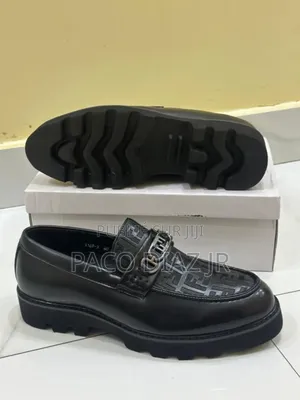 Chaussures De Ville Fendi