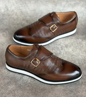 Photo - Chaussures Lacoste Monk