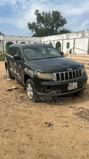 Jeep Grand Cherokee 2012 Black