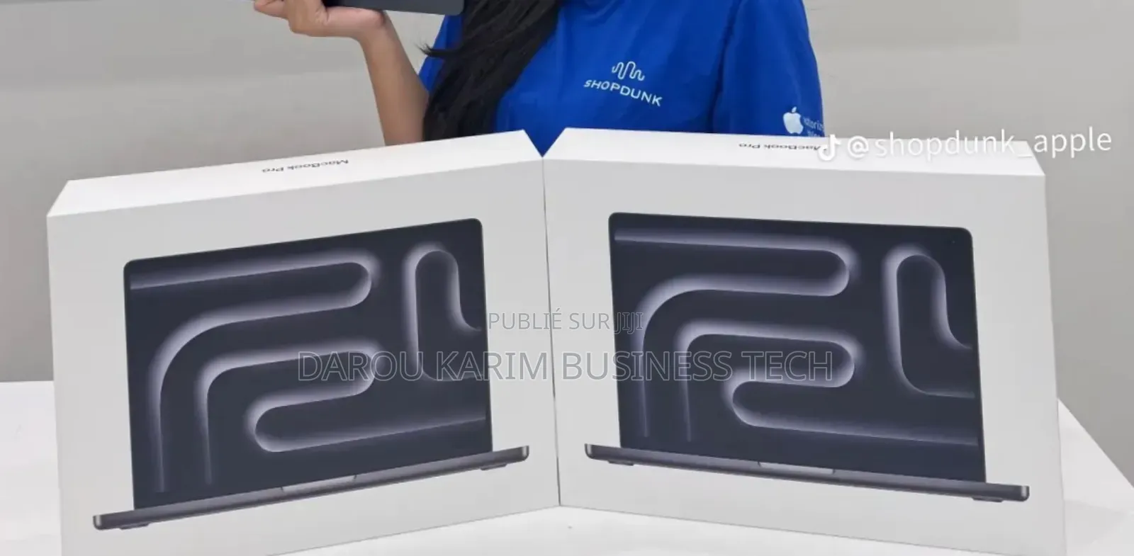 New Apple Macbook Pro 2025 M5 14-inch 24GB Apple M5 SSD 1T