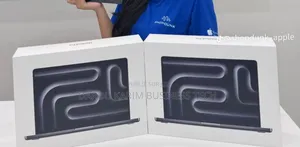 New Apple Macbook Pro 2025 M5 14-inch 24GB Apple M5 SSD 1T