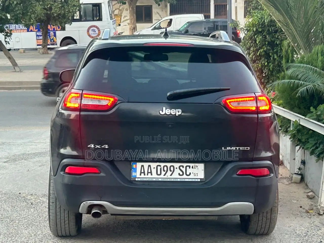 Jeep Cherokee Latitude 4x4 2016