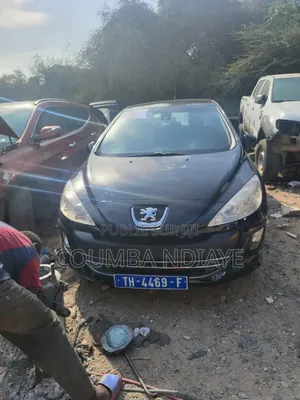 Photo - Peugeot 308 2010 Noir Mat