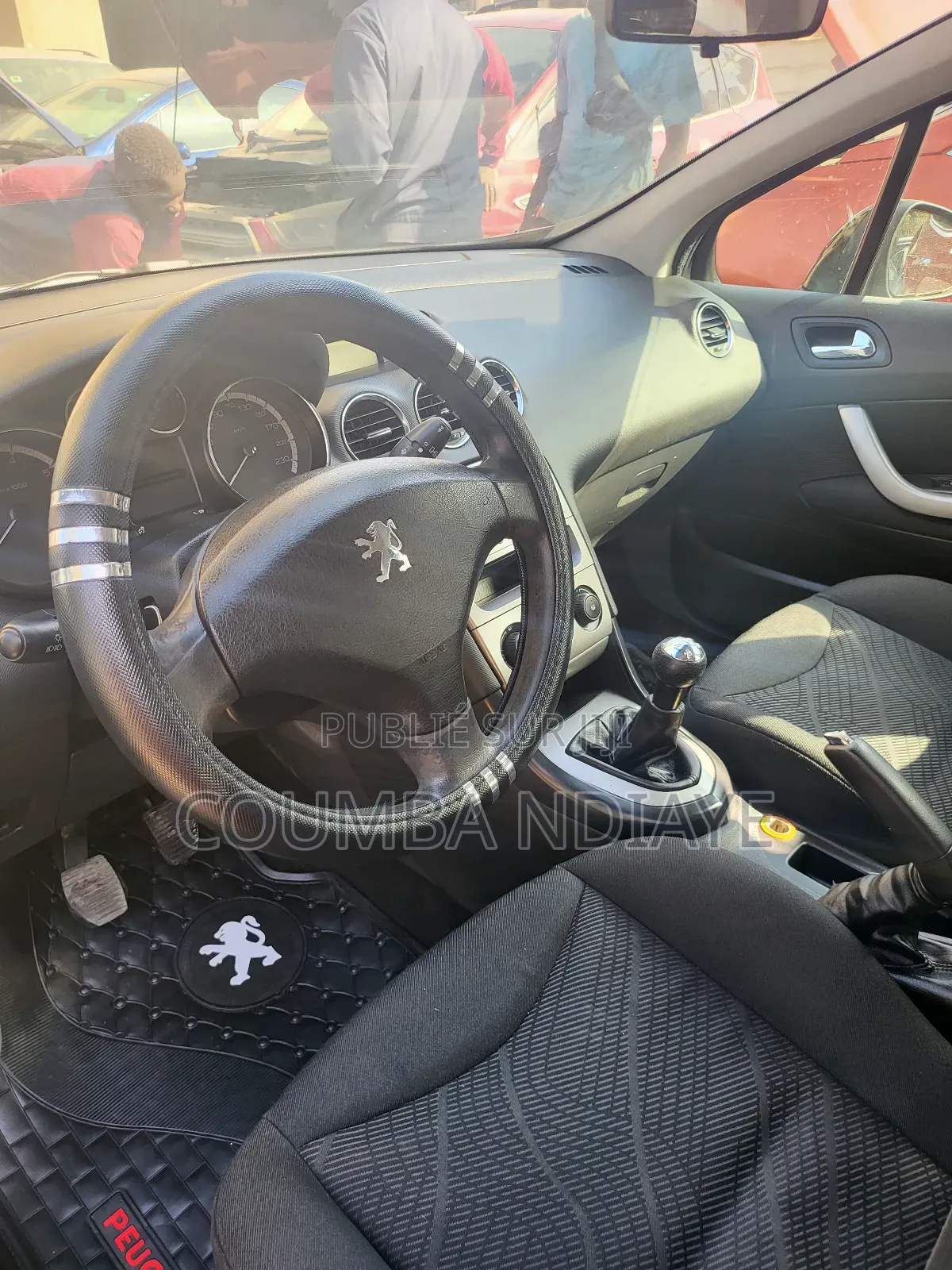 Peugeot 308 2010 Noir Mat