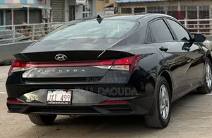 Hyundai Elantra 2021 Black