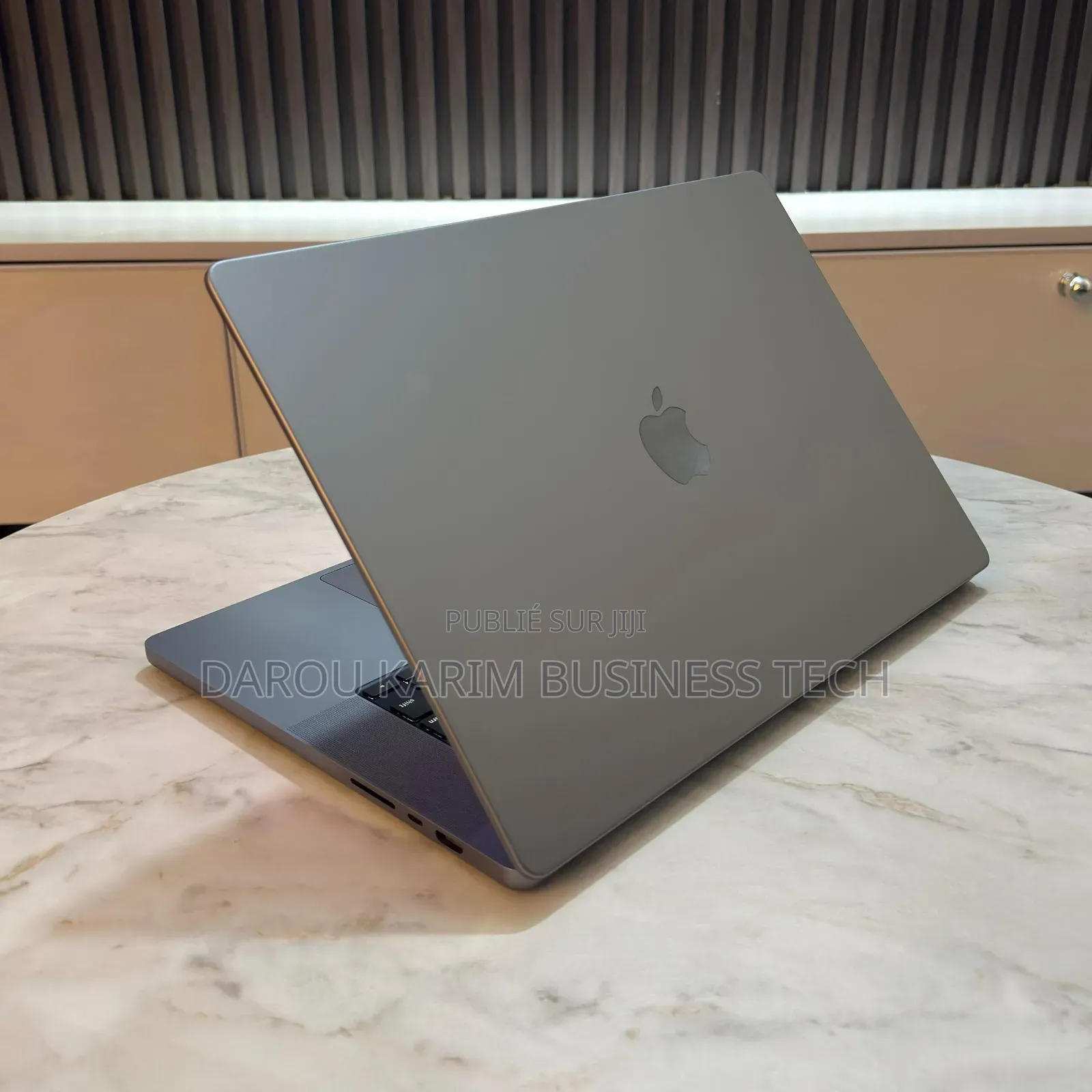 New Apple MacBook Pro 2021 M1 16GB Apple M1 Pro SSD 512GB