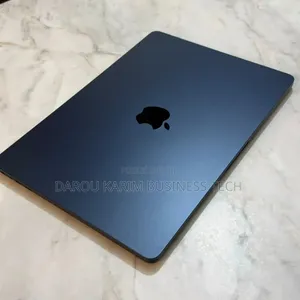 New Apple MacBook Air 2025 M4 13-inch 16GB Apple M4 SSD 256GB