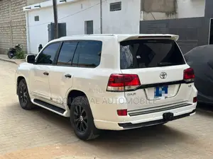 Toyota Land Cruiser Prado 2019 Blanc