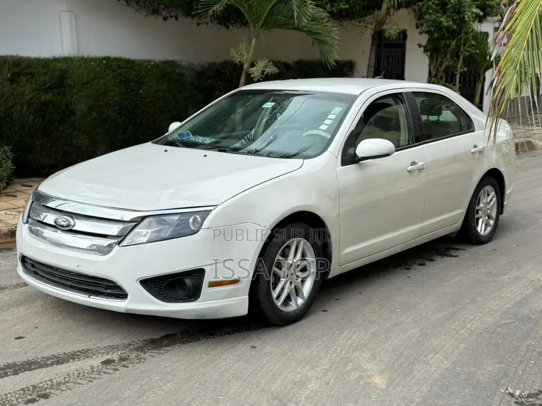 Ford Fusion 2012 Blanc