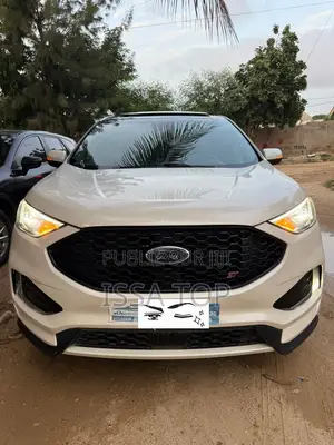 Photo - Ford Edge 2019 Blanc