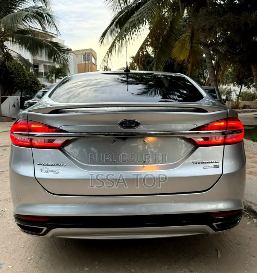 Ford Fusion 2018 Gris