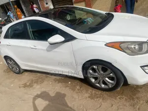 Hyundai Elantra 2015 Blanc