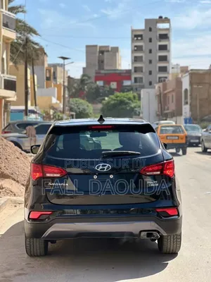 Hyundai Santa Fe 2018 Black