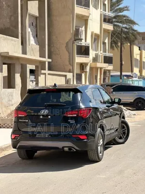 Hyundai Santa Fe 2018 Black