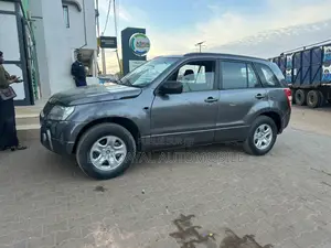 Photo - Suzuki Vitara 2009