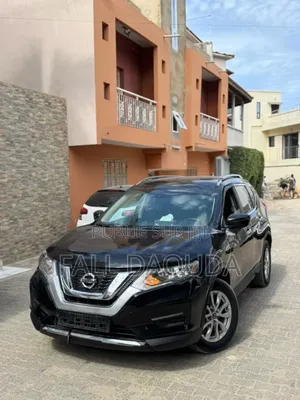 Photo - Nissan Rogue 2017 Black
