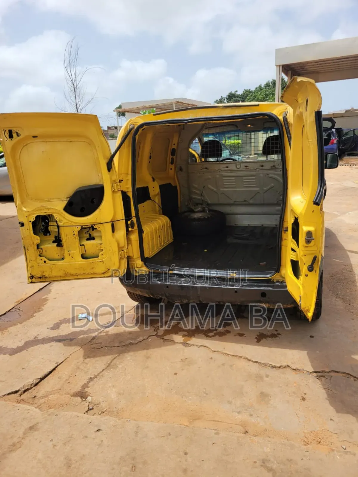 Citroen Berlingo 1.6 Spacelight 2012 Jaune