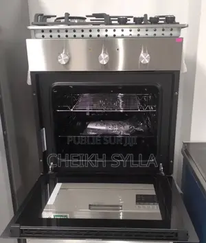 Photo - Four Encastrable Hisense