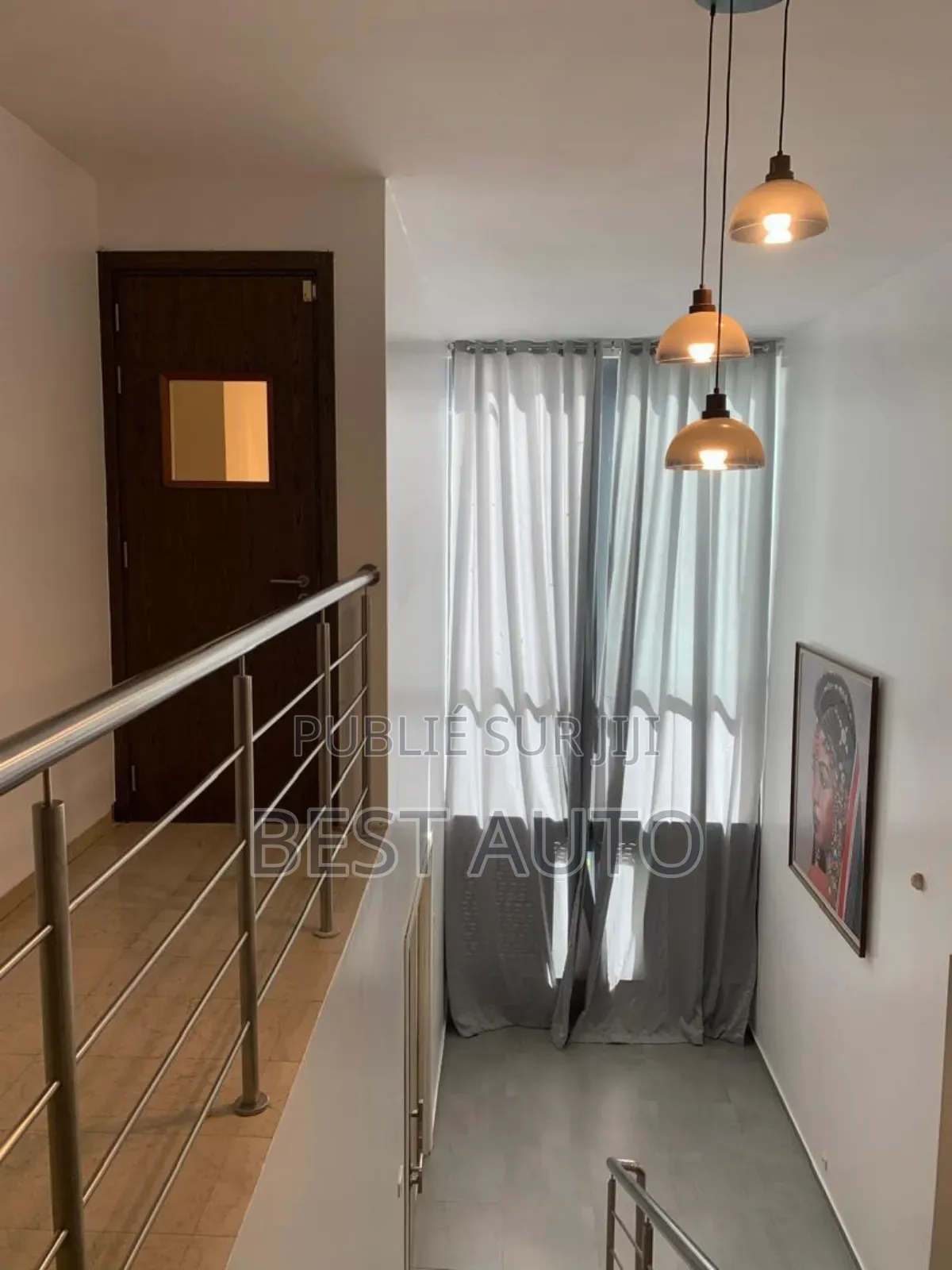 4chbre Maison dans Fann-Point E-Amitié à Vendre