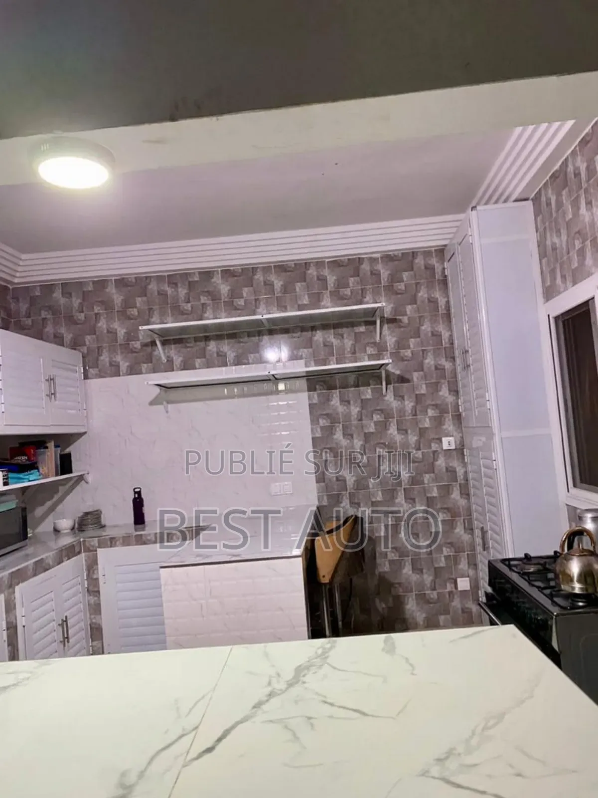 6chbre Maison dans Ouakam à Louer