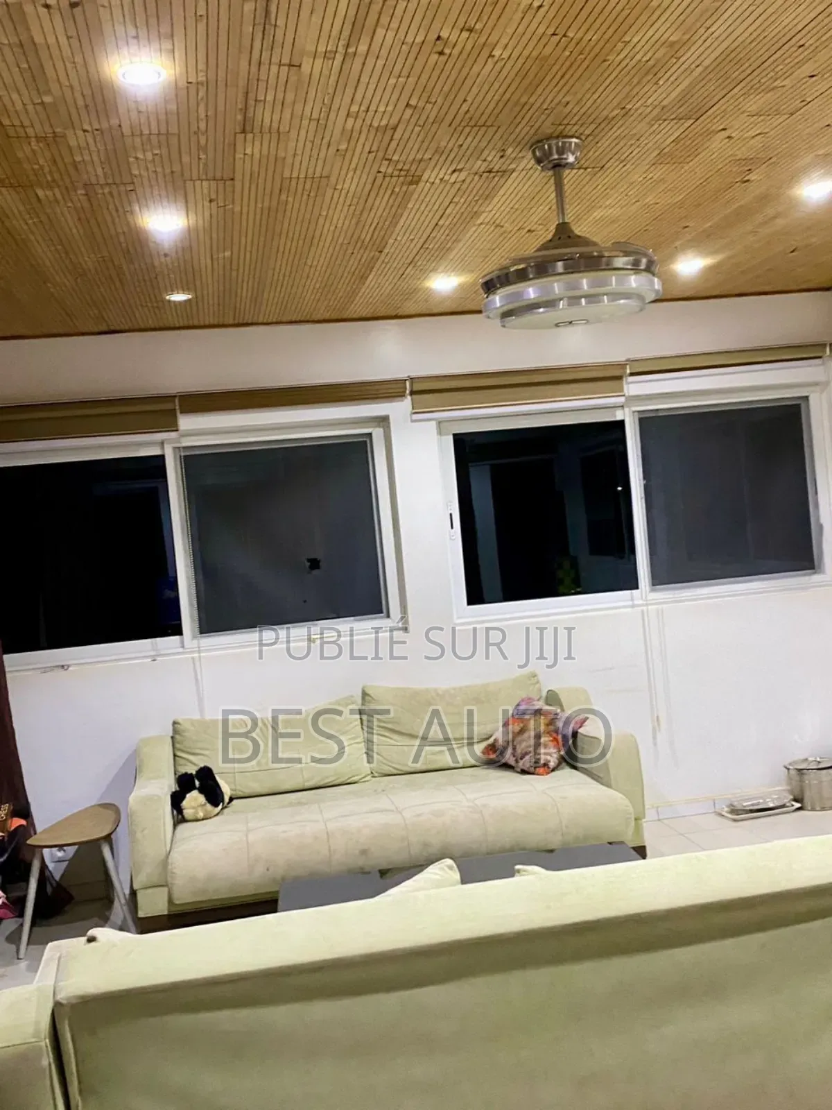 6chbre Maison dans Ouakam à Louer