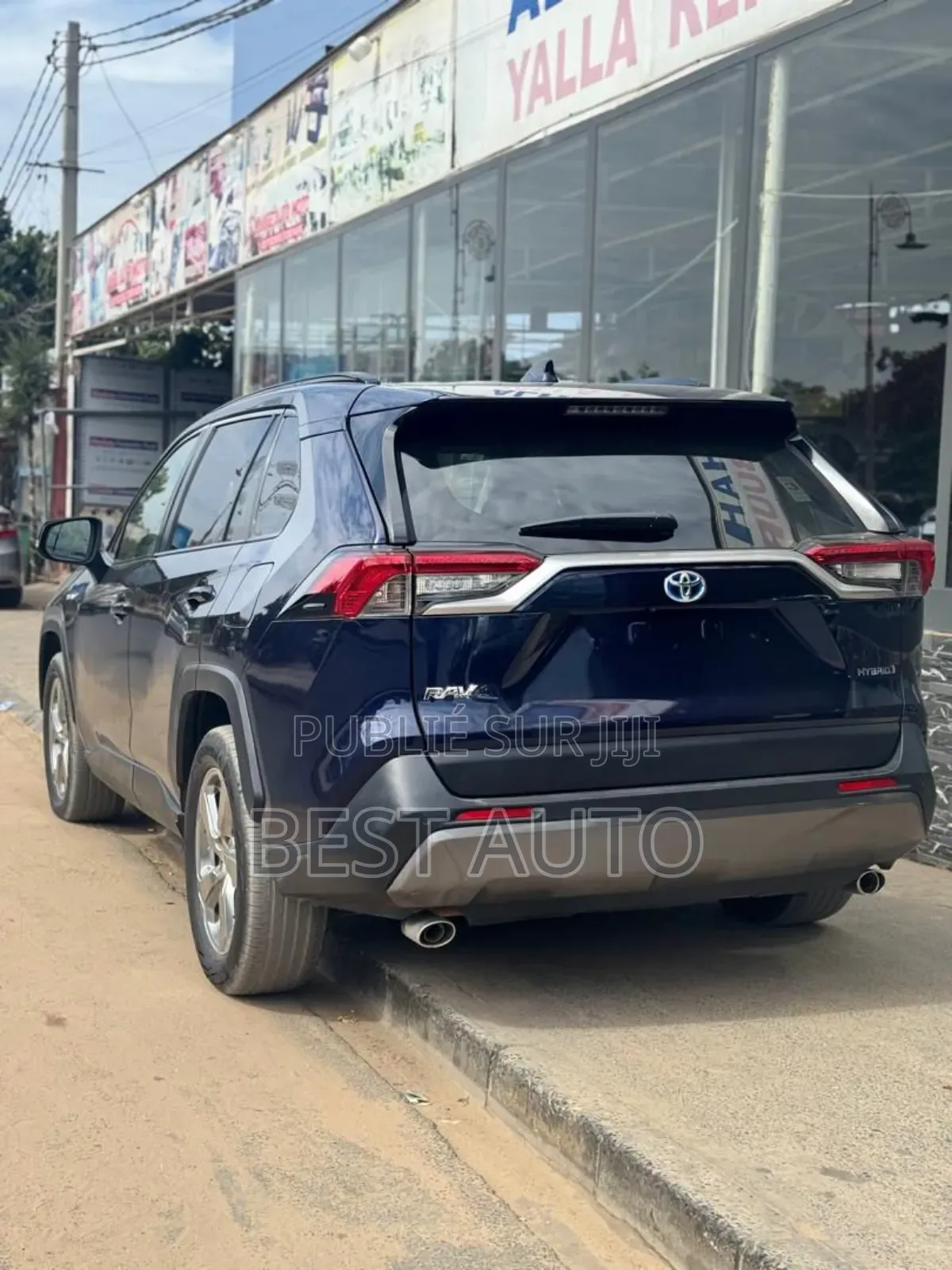 Toyota RAV4 2020 Blue