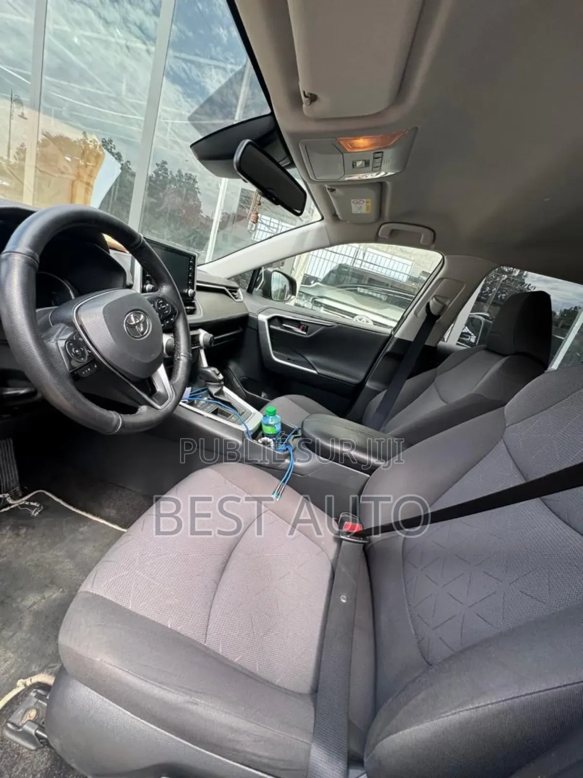 Toyota RAV4 2020 Blue