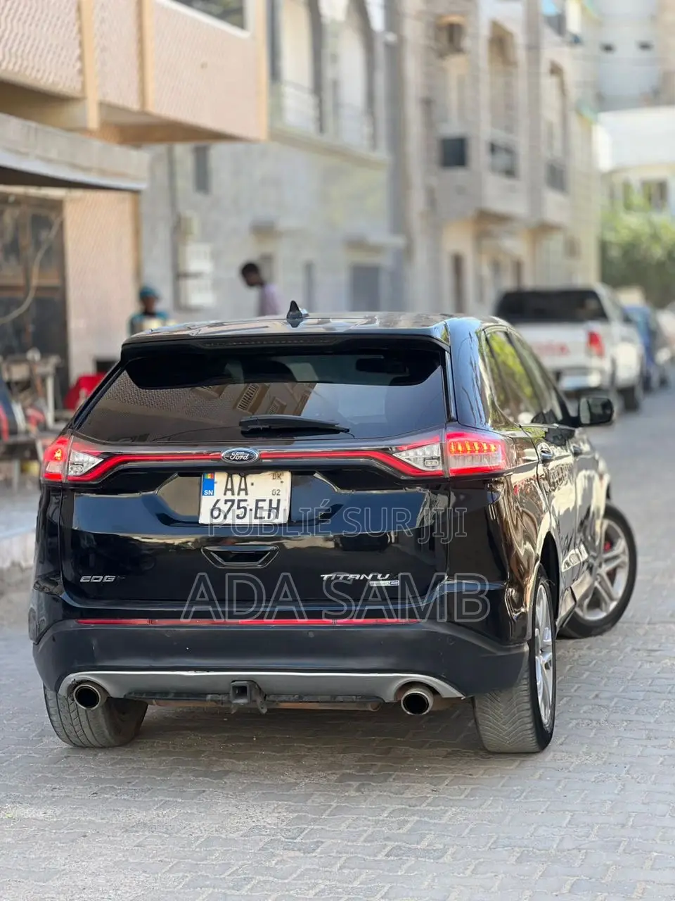 Ford Edge Titanium 4dr SUV (2.0L 4cyl Turbo 6A) 2015 Black