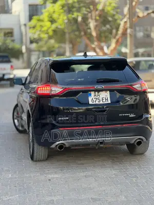 Ford Edge Titanium 4dr SUV (2.0L 4cyl Turbo 6A) 2015 Black