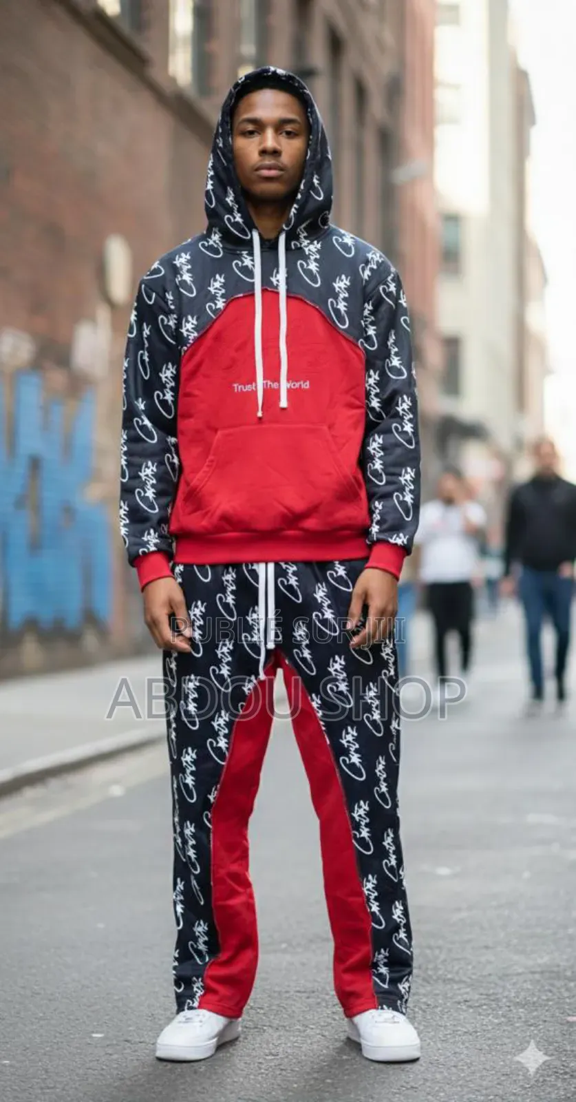 Ensemble Capuchon Rule the World Disponible