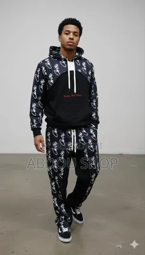 Ensemble Capuchon Rule the World Disponible