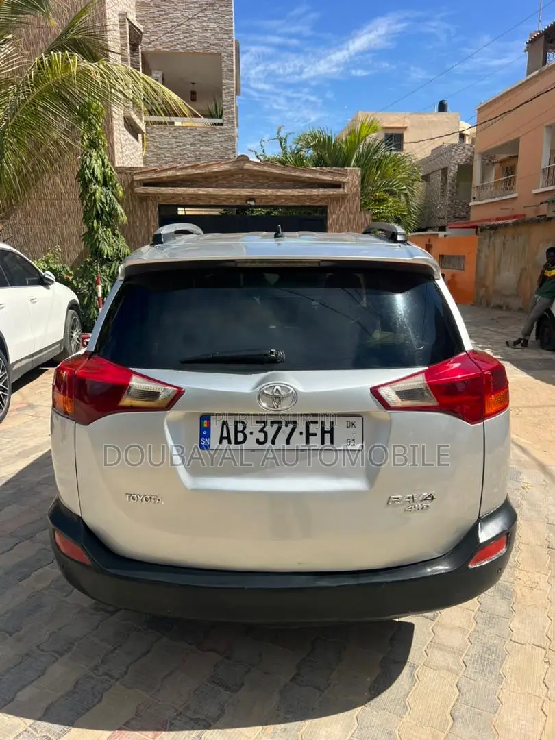 Toyota RAV4 LE AWD (2.5L 4cyl 6A) 2013 Gris