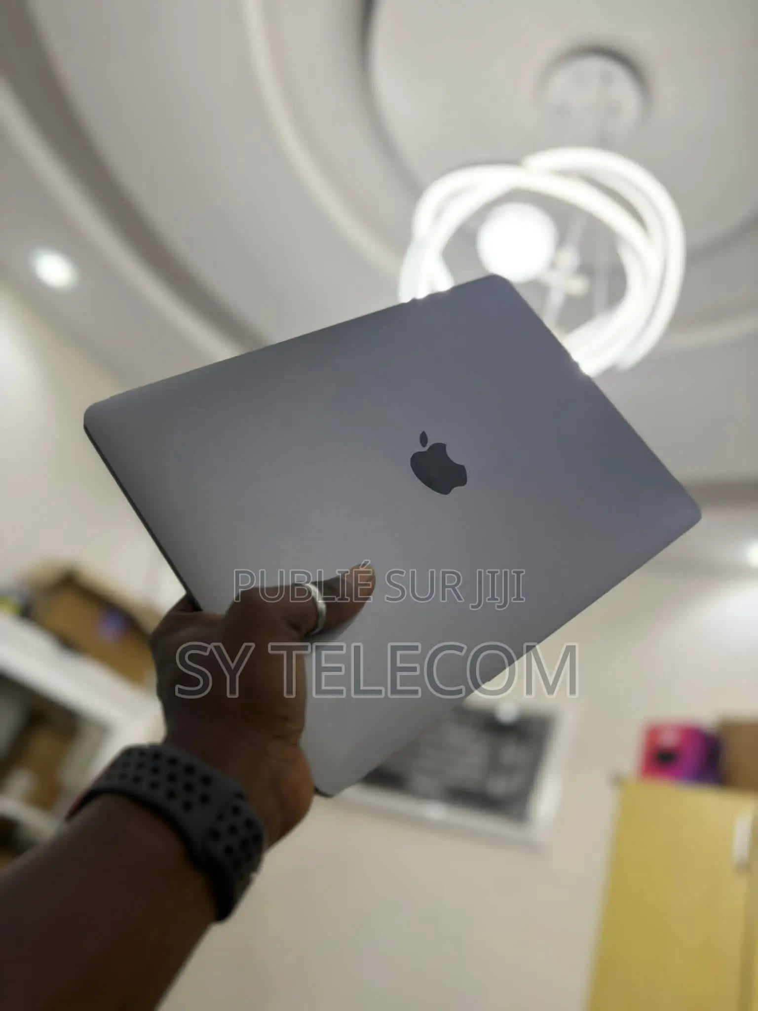 New Ordinateur Portable Apple MacBook Pro 2020 16GB SSHD+SSD 1T