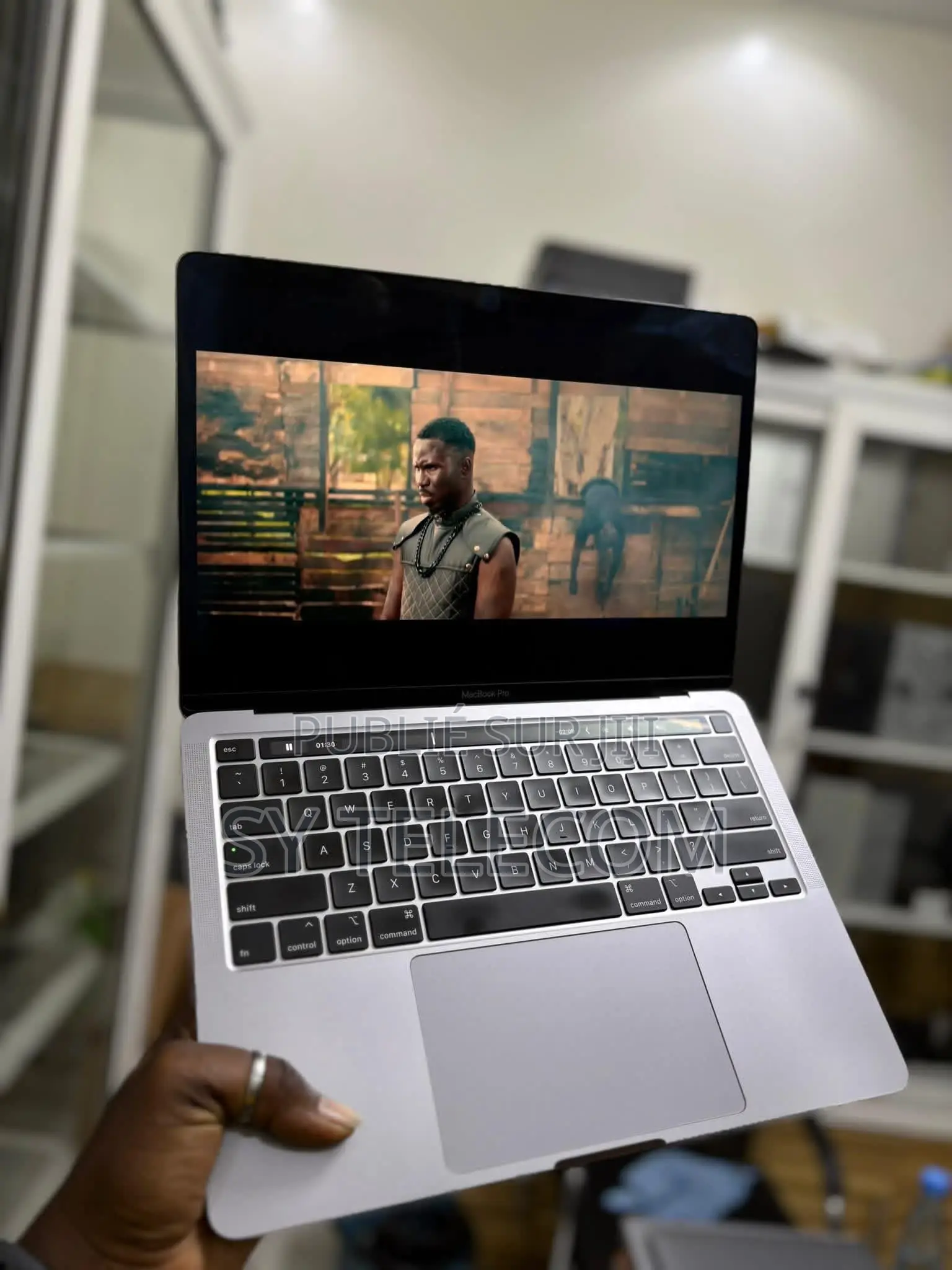 New Ordinateur Portable Apple MacBook Pro 2020 16GB SSHD+SSD 1T