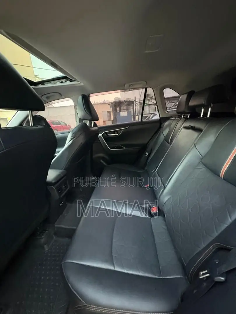 Toyota RAV4 Limited AWD 2023 Black