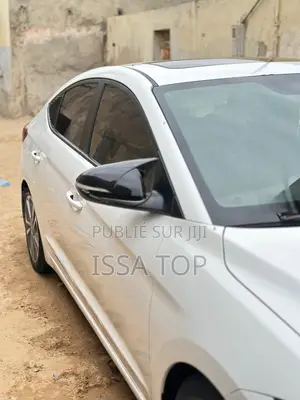 Hyundai Elantra 2017 Blanc