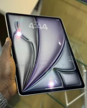New Apple iPad Air 13 (2025) 128 GB