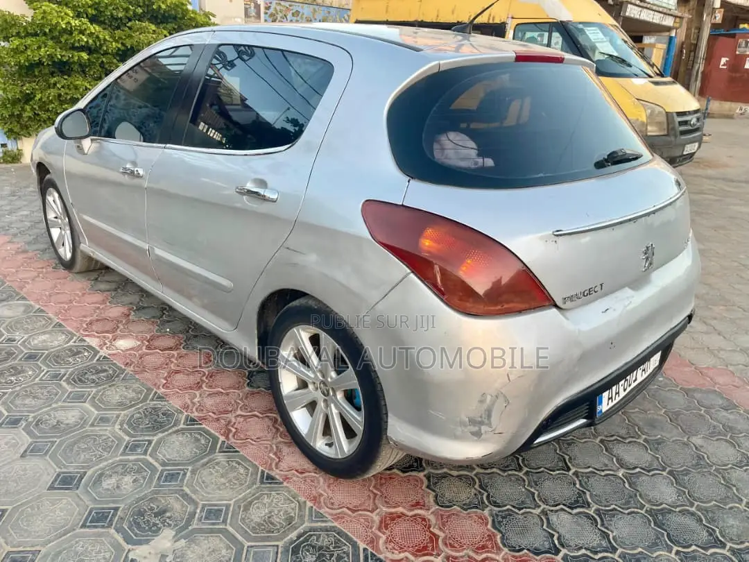 Peugeot 308 2013 Gris